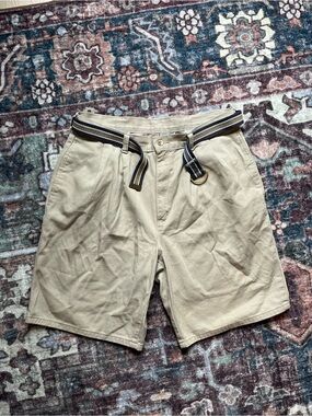 Men's Vintage Classic Khaki Duck Head Cotton Shorts with stripped belt size 32”W